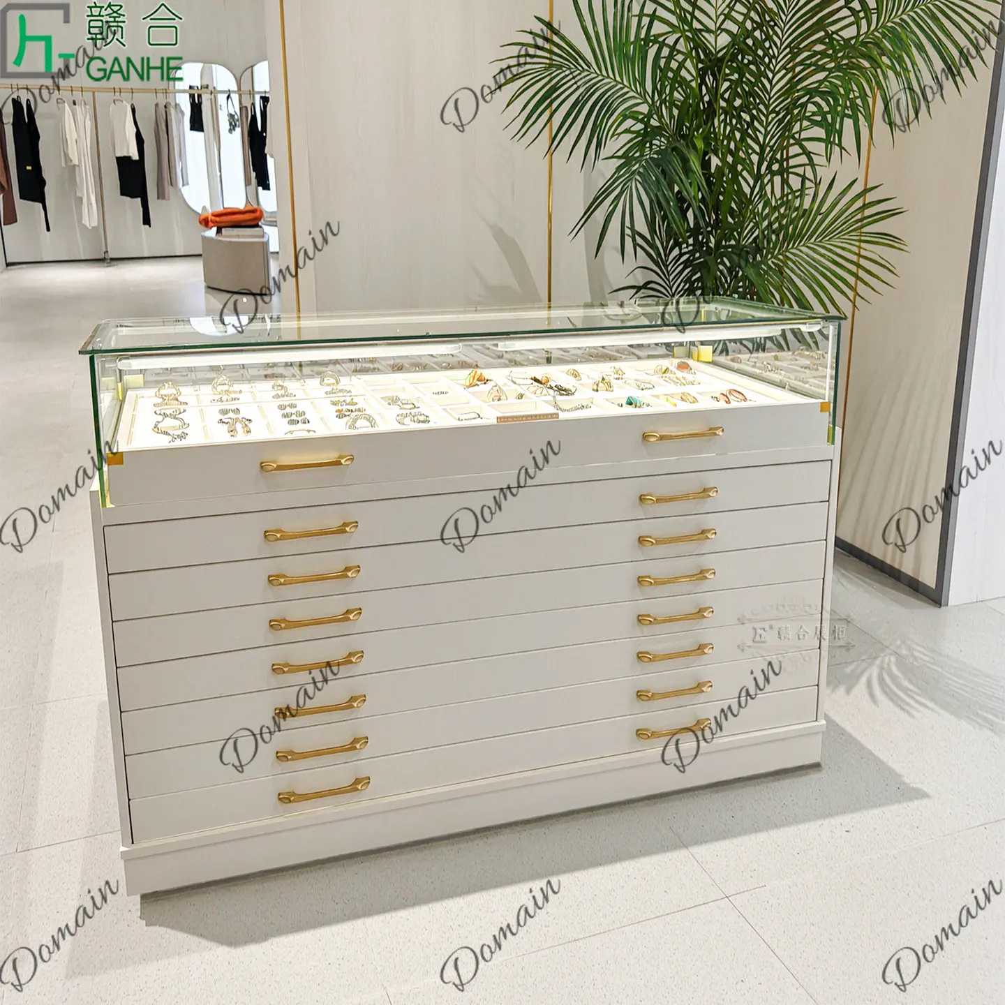خزانة عرض زجاجية فاخرة متعددة  - مراجعة Jewelry For Watches وسعره